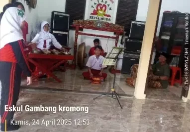 GAMBANG KROMONG